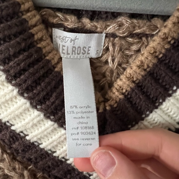 Brown Sweatervest - Picture 3 of 3